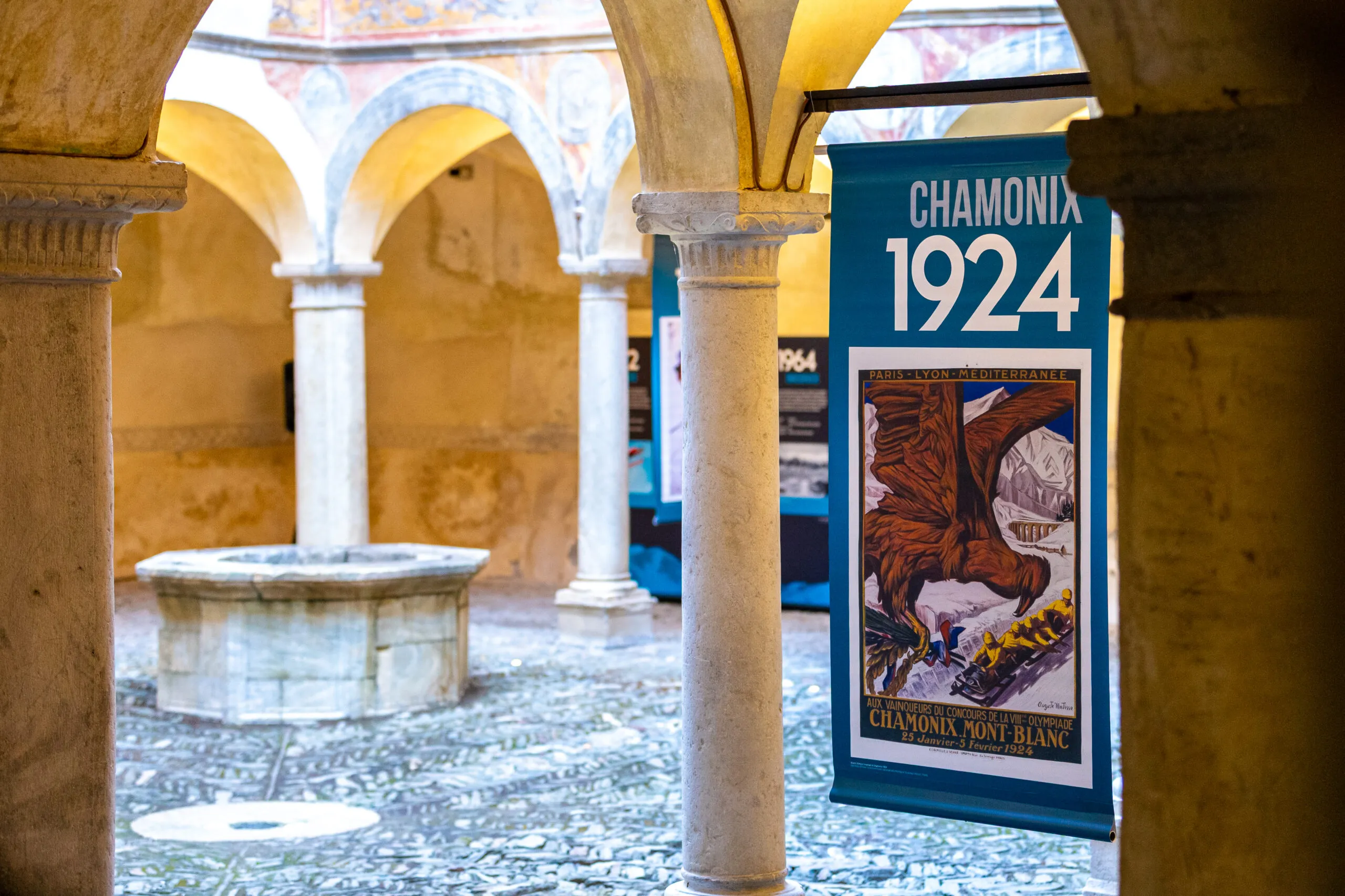 Il manifesto della prima edizione dei Giochi Olimpici Invernali, tenutasi a Chamonix nel 1924.